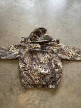 Load image into Gallery viewer, Vintage Remington Mossy Oak Gen 1 Breakup Camo Jacket (L)