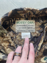 Load image into Gallery viewer, Vintage Mossy Oak Forest Floor Camo Nylon Button Up Shirt (3XL)