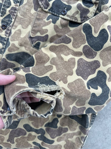 Vintage Distressed Woolrich Duck Camo Chamios (XXL)