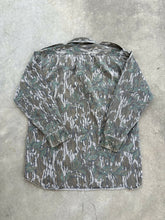 Load image into Gallery viewer, Vintage Mossy Oak GreenLeaf Button Up (L)