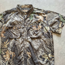Load image into Gallery viewer, 2000’s Mossy Oak Breakup Camo Nylon Shirt (2XL)