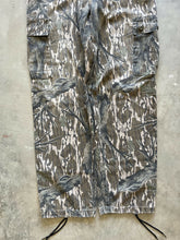 Load image into Gallery viewer, Vintage Mossy Oak Treestand Camo Pants (M/L)