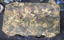 Load image into Gallery viewer, Xl Vintage Fieldline Mossy Oak Hunting Duffle Bag