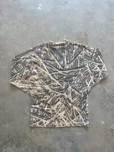 Load image into Gallery viewer, Vintage Mossy Oak Shadowgrass Camo Long Sleeve Shirt (Youth M)