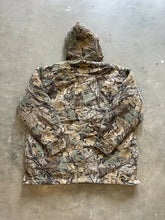 Load image into Gallery viewer, Vintage Realtree Advantage Camo Hooded Jacket (XL)