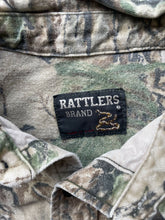 Load image into Gallery viewer, Vintage Rattlers Brand Realtree Camo Chamois (XL)