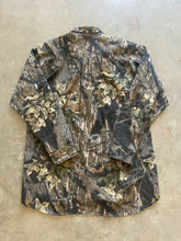 Load image into Gallery viewer, Vintage Mossy Oak Breakup Camo Button Up Shirt (XL)