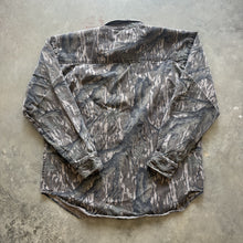 Load image into Gallery viewer, Vintage Dunn’s Mossy Oak Treestand Camo Button-Up Shirt (L)