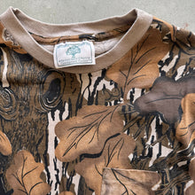 Load image into Gallery viewer, Vintage Mossy Oak Fall Foliage Camo T-Shirt (S)