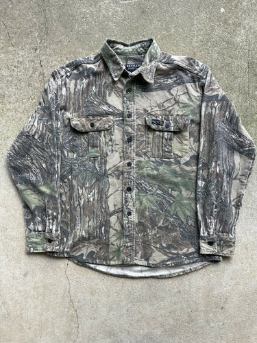 Vintage Rattlers Brand Realtree Camo Chamois (M)