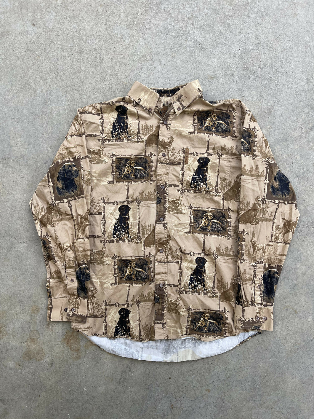 00’s Labrador Retriever Button Up Shirt (M)