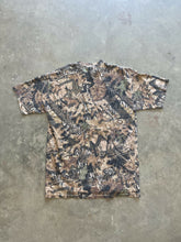 Load image into Gallery viewer, Vintage Mossy Oak Forest Floor T-Shirt (M)