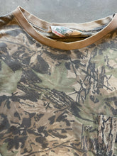 Load image into Gallery viewer, 90’s Realtree Camo Long Sleeve Shirt (XL) 🇺🇸