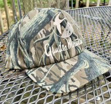 Load image into Gallery viewer, Vintage Gander Mountain Mossy Oak Treestand Hat