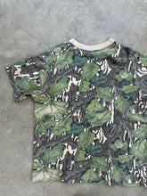 Load image into Gallery viewer, Vintage MossyOak Full Foliage Pocket T (L)