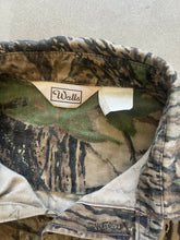 Load image into Gallery viewer, Vintage Realtree Camo Button Up Shirt (XL)