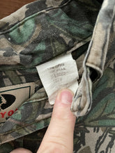 Load image into Gallery viewer, 90’s Mossy Oak Greenleaf Shirt (XL) 🇺🇸