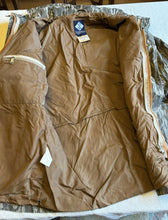 Load image into Gallery viewer, Vintage Mossy Oak Columbia Bottomland 80’s Bottomland Heavy Jacket