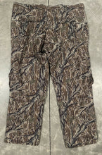 Load image into Gallery viewer, 90&#39;s Gander Mountain Mossy Oak Lightweight Treestand Pants (48x32) 🇺🇸