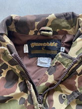 Load image into Gallery viewer, Vintage Duck Camo Jacket (M)
