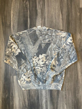 Load image into Gallery viewer, Vintage Fader Mossy Oak Breakup Camo Cotton Crewneck (L)