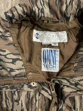 Load image into Gallery viewer, Vintage Columbia Mossy Oak Original Bottomland Camo Wader Jacket (S)