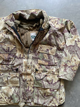 Load image into Gallery viewer, Vintage Realtree Advantage Camo 2 in 1 Jacket (XL)