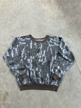 Load image into Gallery viewer, Vintage Treebark Camo Crewneck (M)