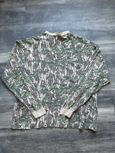 Load image into Gallery viewer, Vintage Mossy Oak Greenleaf Camo T-Shirt (2XL)