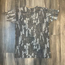 Load image into Gallery viewer, 1990’s Trebark Camo T-Shirt (S)