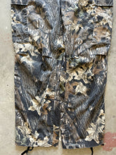 Load image into Gallery viewer, Vintage Mossy Oak Breakup Camo Adjustable Waist Pants (L)