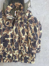 Load image into Gallery viewer, Vintage Columbia Duck Camo Wader Jacket (L)