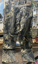 Load image into Gallery viewer, Vintage Mossy Oak Wrangler Jeans
