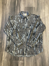 Load image into Gallery viewer, 1990’s Trebark Camo Chamois Shirt (XL)