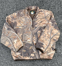 Load image into Gallery viewer, Vintage Cabelas Skyline Camo Puffer Jacket