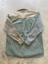 Load image into Gallery viewer, Vintage Mossy Oak Companions Button-Up Shirt (XL)