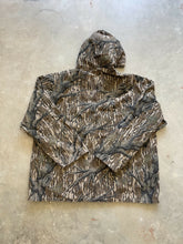 Load image into Gallery viewer, Vintage Mossy Oak Treestand Camo Chamois Hoodie (2XL)