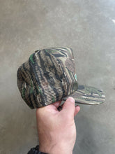 Load image into Gallery viewer, Vintage Realtree Camo Buckmasters Hat