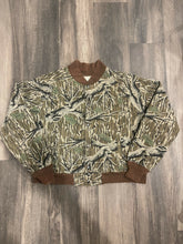 Load image into Gallery viewer, Vintage Mossy Oak Treestand Camo Chamois Bomber Jacket (XL)