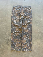 Load image into Gallery viewer, 90’s Mossy Oak Treestand/ Fall Foliage Camo reversible Pants (L)