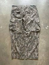 Load image into Gallery viewer, Vintage Mossy Oak Treestand Camo Adjustable Waist Pants (XL)