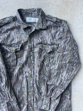 Load image into Gallery viewer, Vintage Mossy Oak Green Leaf Camo Strap Shirt (L)