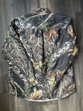 Load image into Gallery viewer, 2000’s Mossy Oak Breakup Camo Button-Up Shirt (M)