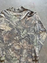 Load image into Gallery viewer, Vintage Duxbak Realtree Camo Mock Neck Shirt (M)