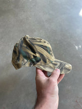 Load image into Gallery viewer, Vintage Advantage Wetlands Camo Budweiser Ducks Unlimited Hat