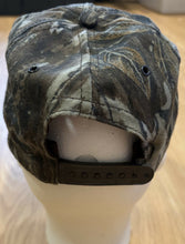 Load image into Gallery viewer, Vintage Team Realtree Snapback Hat USA