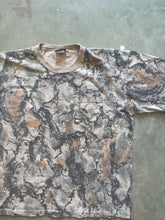 Load image into Gallery viewer, Vintage Natural Gear Camo T-Shirt (L)