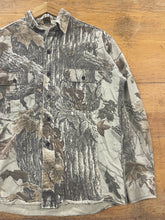 Load image into Gallery viewer, 90’s Vintage Walls Realtree Camo Chamios (L) 🇺🇸