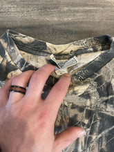 Load image into Gallery viewer, Vintage Mossy Oak Gen 1 Breakup Camo T-Shirt (L)