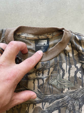 Load image into Gallery viewer, Vintage Mossy Oak Treestand Camo Long Sleeve Shirt (S)